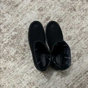 Elegant Black Women's Boots